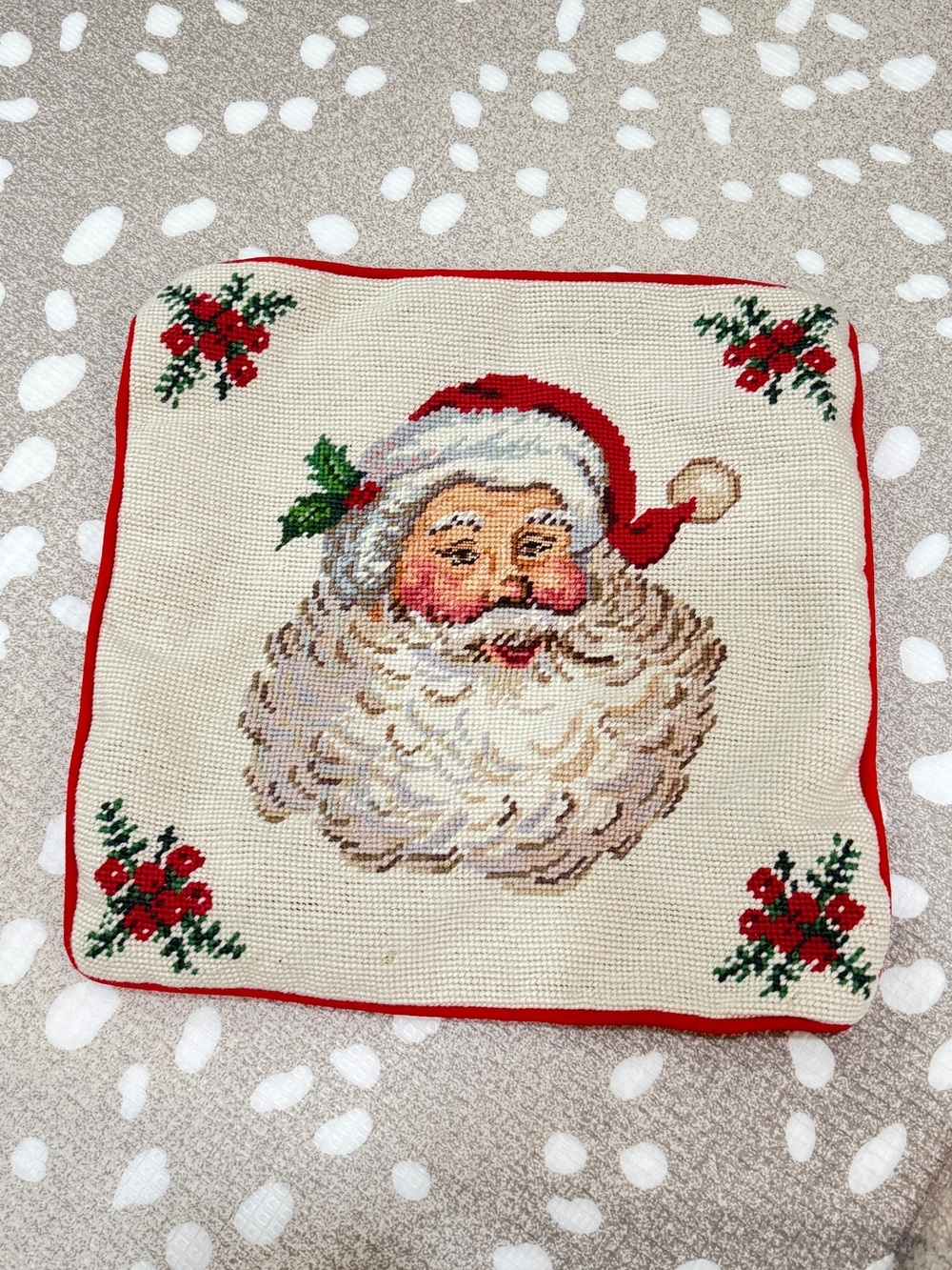 Vintage Needlepoint santa christmas velvet square pillow zipper handmade wool